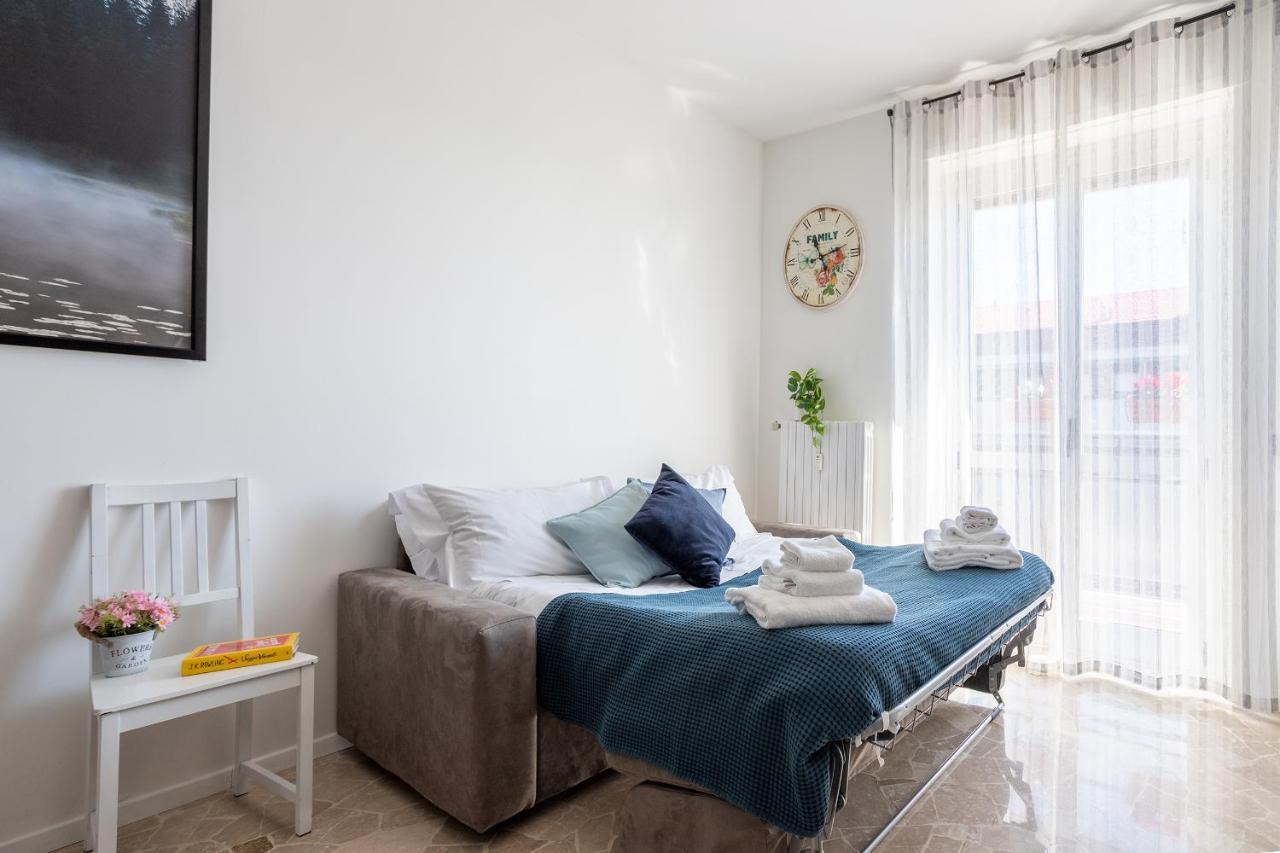Milano City Apartments - Parking And Comfort - Spacious Apt Up To 8 Pax Ngoại thất bức ảnh