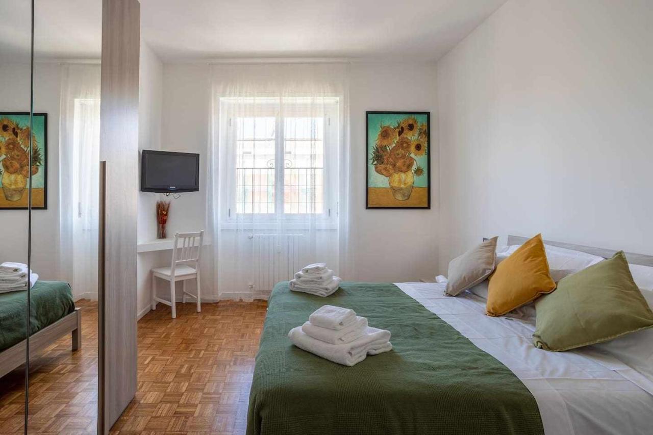 Milano City Apartments - Parking And Comfort - Spacious Apt Up To 8 Pax Ngoại thất bức ảnh