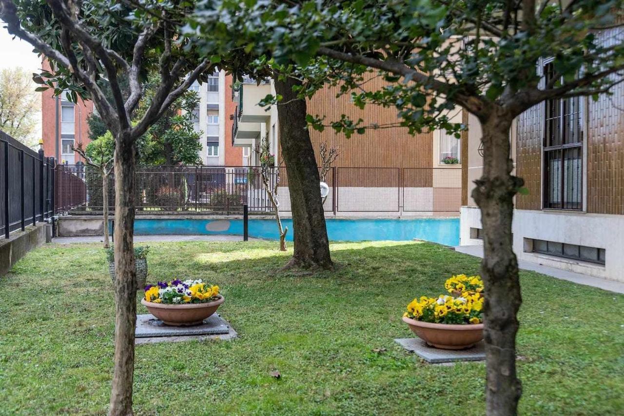 Milano City Apartments - Parking And Comfort - Spacious Apt Up To 8 Pax Ngoại thất bức ảnh