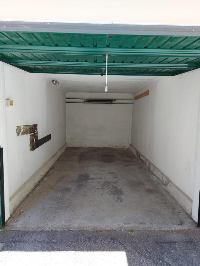 Milano City Apartments - Parking And Comfort - Spacious Apt Up To 8 Pax Ngoại thất bức ảnh